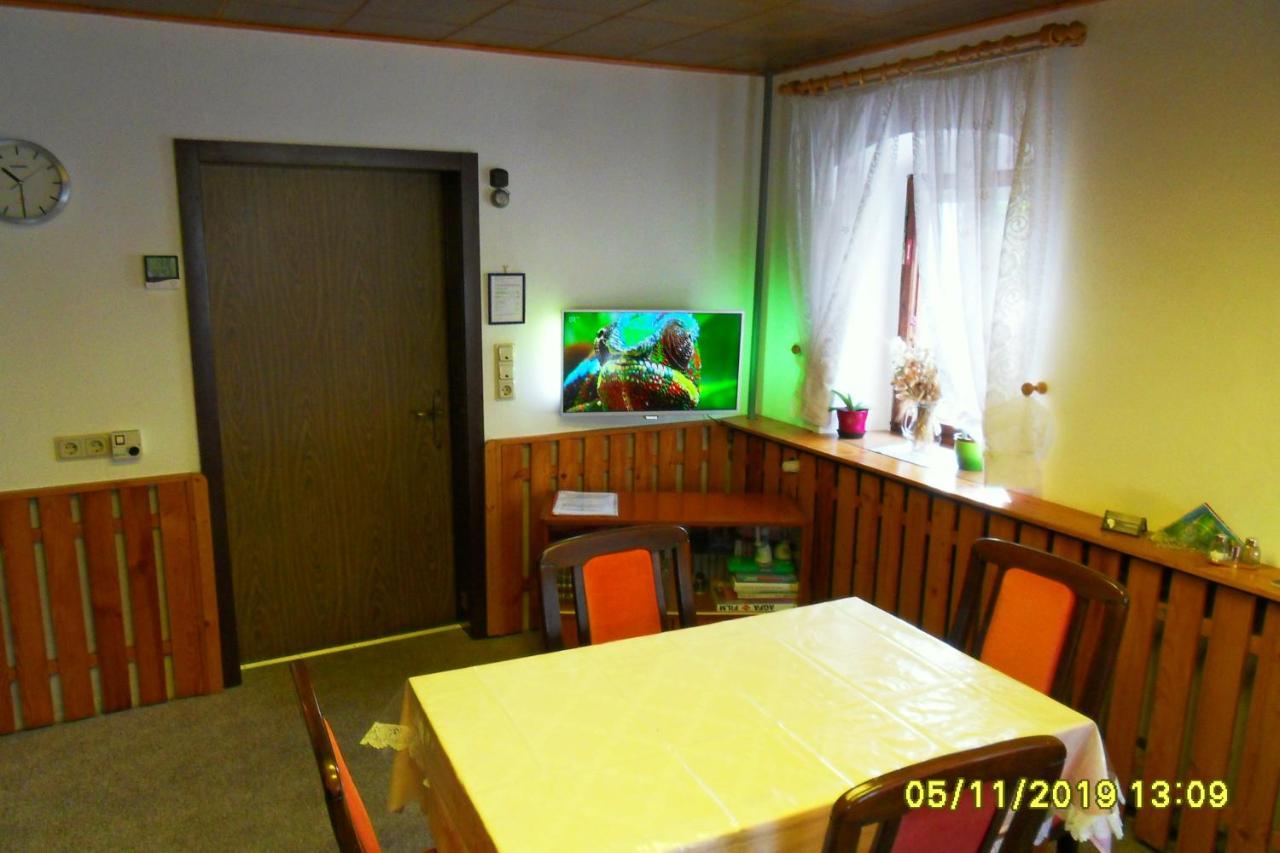Gaestezimmer Zittau - Bed & Breakfast エクステリア 写真